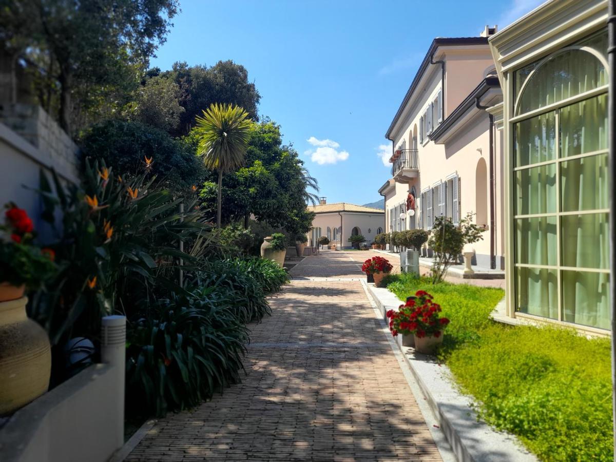 Villa Ersilia Soverato Marina Εξωτερικό φωτογραφία